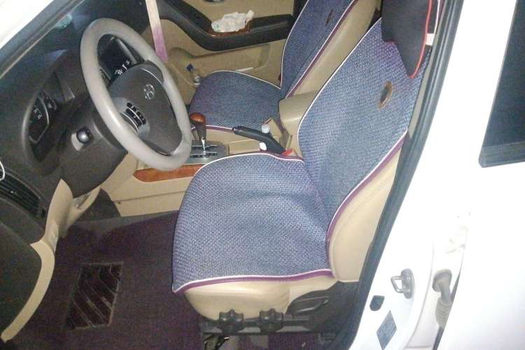 Used Hyundai Celesta 2010 1.6L AT GLS Left Front Seat