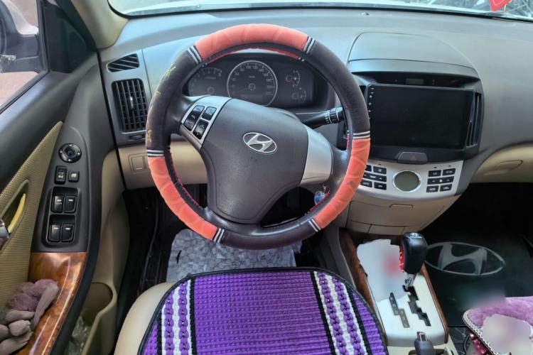 Used Hyundai Celesta 2010 1.6L AT GLS Steering Wheel