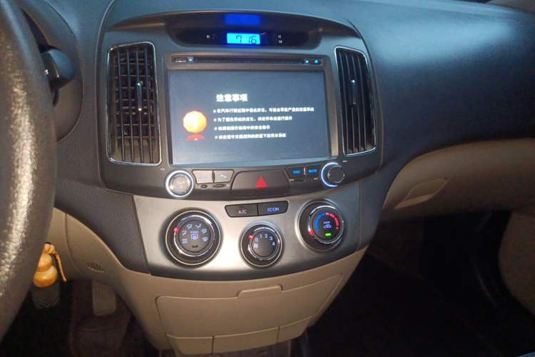 Used Hyundai Celesta 2011 1.6L Manual Comfort Edition Audio And AC Panel