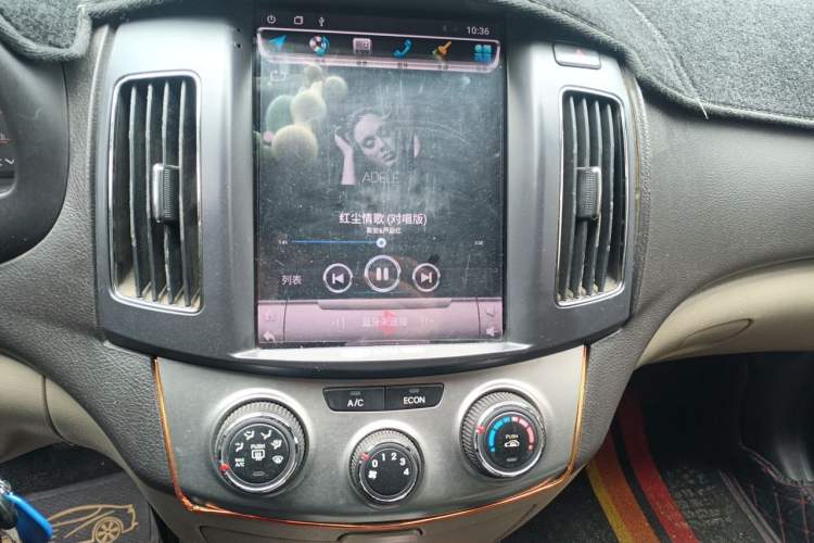 Used Hyundai Celesta 2011 1.6L Manual Comfort Edition Audio And AC Panel