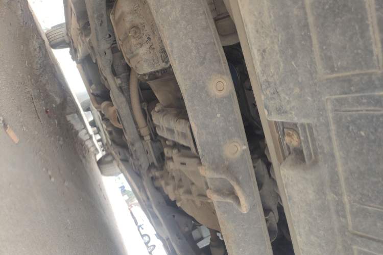 Used Hyundai Celesta 2011 1.6L Manual Comfort Edition Chassis Front
