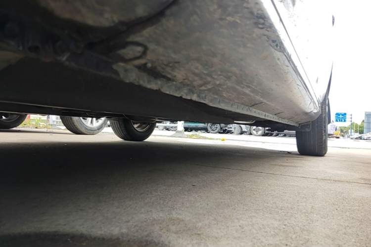 Used Hyundai Celesta 2011 1.6L Manual Comfort Edition Chassis Front Left
