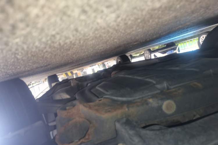 Used Hyundai Celesta 2011 1.6L Manual Comfort Edition Chassis Front Left