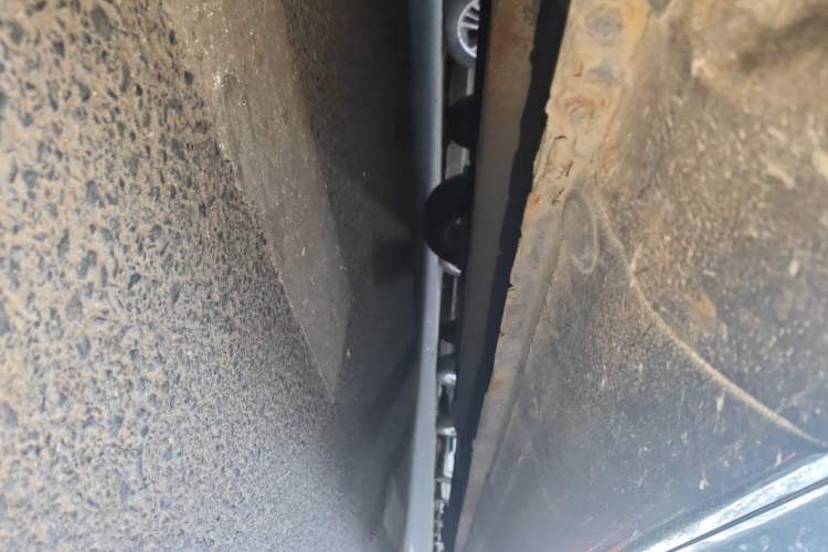 Used Hyundai Celesta 2011 1.6L Manual Comfort Edition Chassis Front Left