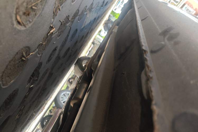 Used Hyundai Celesta 2011 1.6L Manual Luxury Model Chassis Front Left