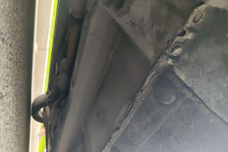 Used Hyundai Celesta 2011 1.6L Manual Comfort Edition Chassis Front Left