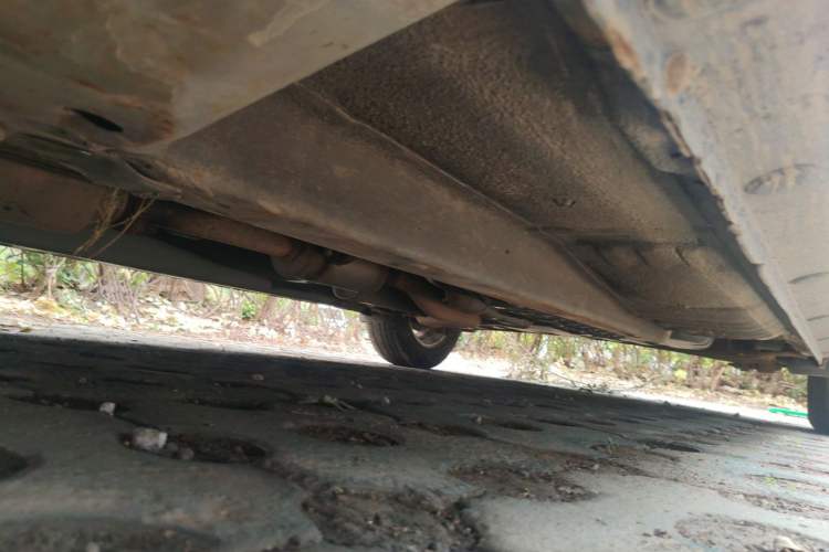 Used Hyundai Celesta 2011 1.6L Manual Comfort Edition Chassis Front Left