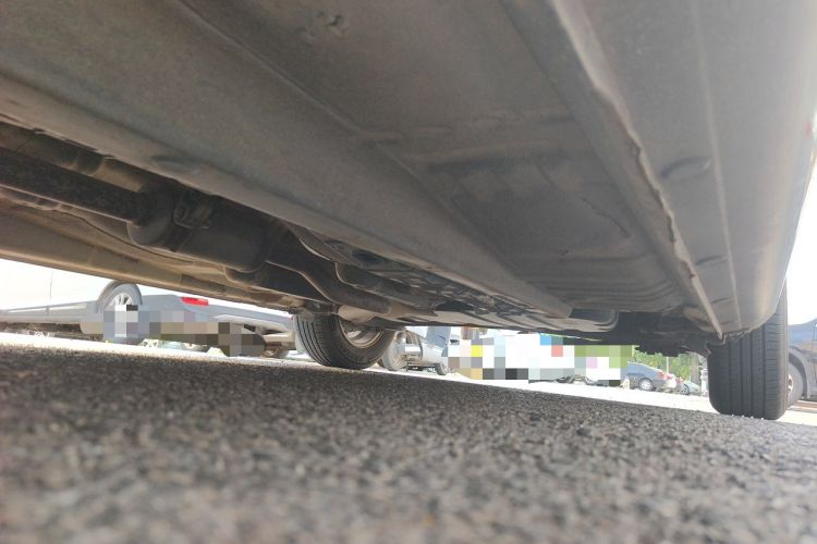 Used Hyundai Celesta 2011 1.6L Manual Comfort Edition Chassis Front Left