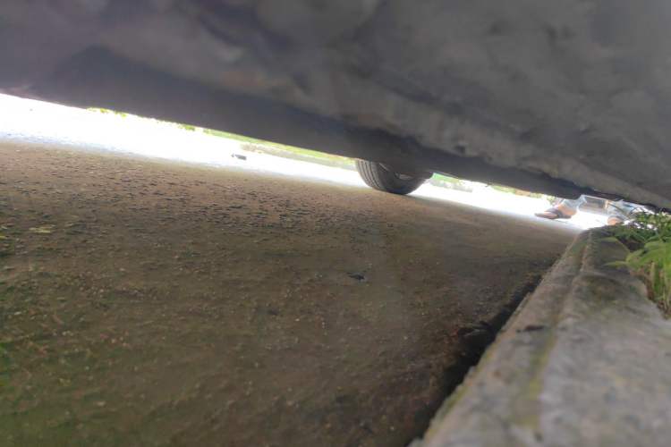 Used Hyundai Celesta 2011 1.6L Manual Comfort Edition Chassis Front Left
