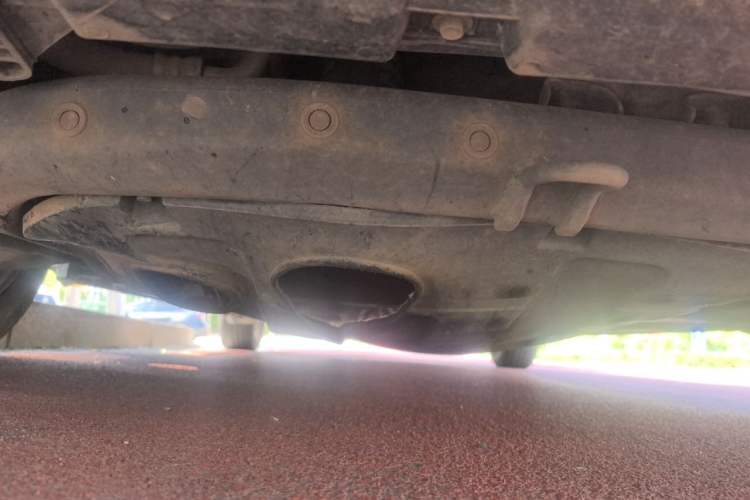 Used Hyundai Celesta 2011 1.6L Manual Comfort Edition Chassis Front