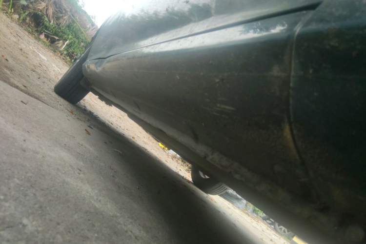 Used Hyundai Celesta 2011 1.6L Automatic Comfort Edition Chassis Front Right