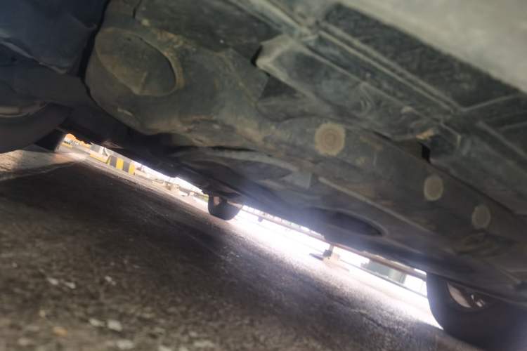Used Hyundai Celesta 2011 1.6L Manual Comfort Edition Chassis Front Right