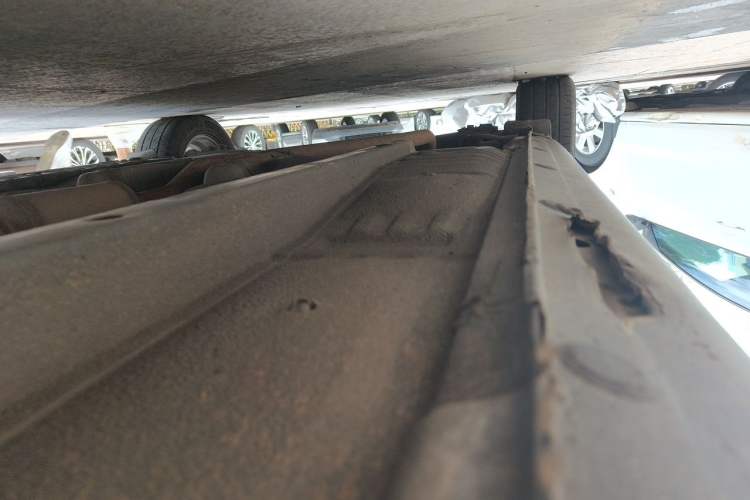 Used Hyundai Celesta 2011 1.6L Manual Comfort Edition Chassis Front Right