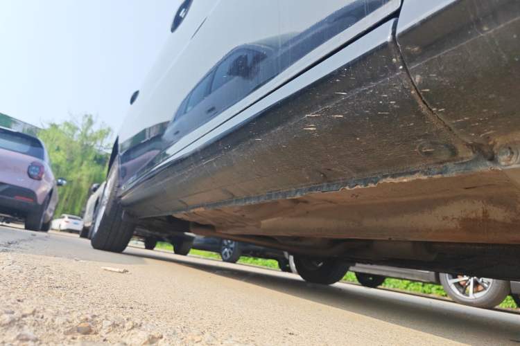 Used Hyundai Celesta 2011 1.6L Manual Comfort Edition Chassis Front Right
