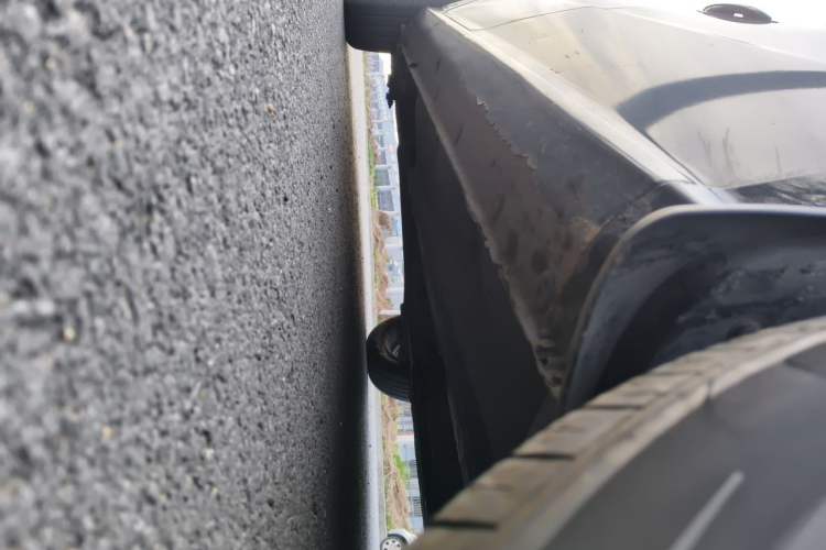 Used Hyundai Celesta 2011 1.6L Manual Comfort Edition Chassis Front Right
