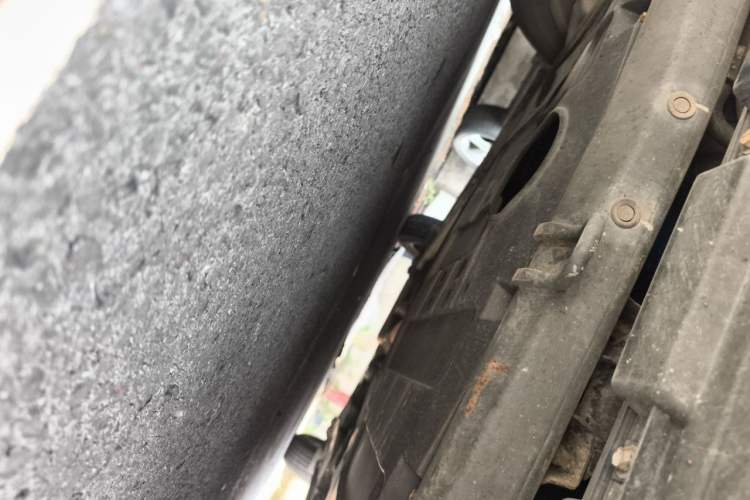 Used Hyundai Celesta 2011 1.6L Manual Comfort Edition Chassis Front