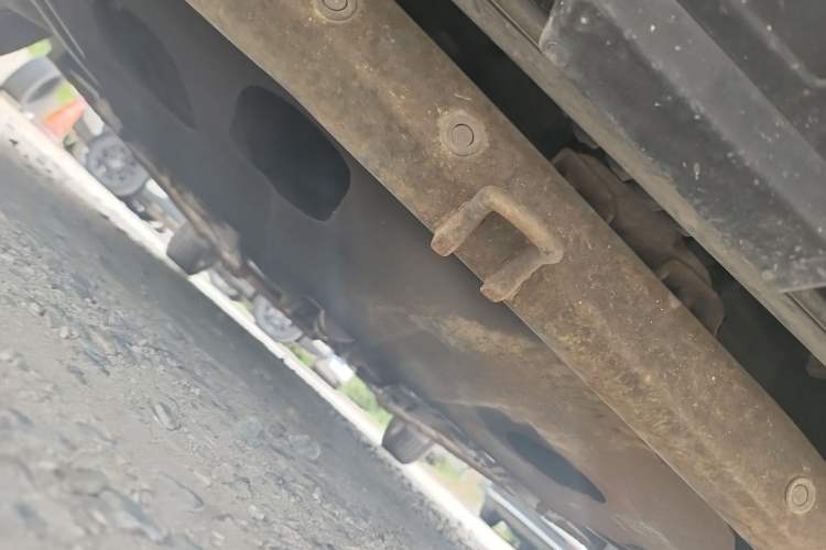 Used Hyundai Celesta 2011 1.6L Manual Comfort Edition Chassis Front