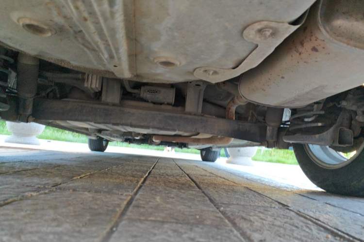 Used Hyundai Celesta 2011 1.6L Manual Comfort Edition Chassis Rear