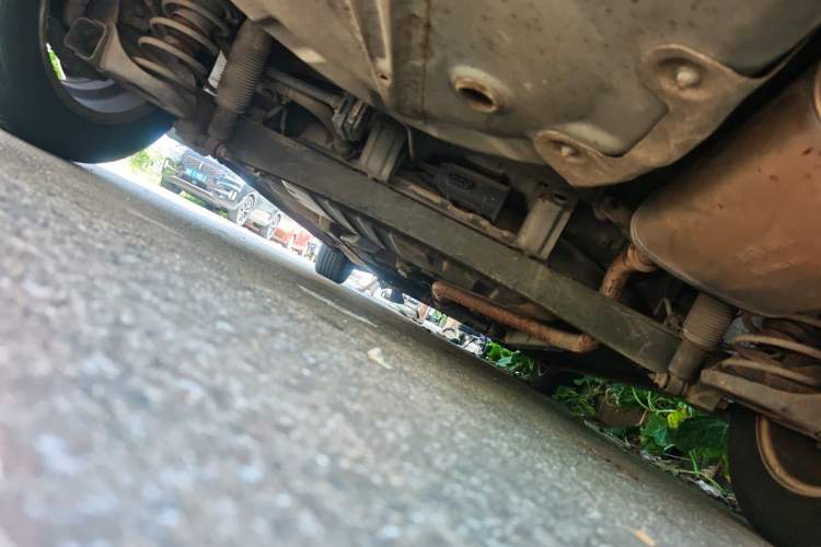 Used Hyundai Celesta 2011 1.6L Automatic Comfort Edition Chassis Rear