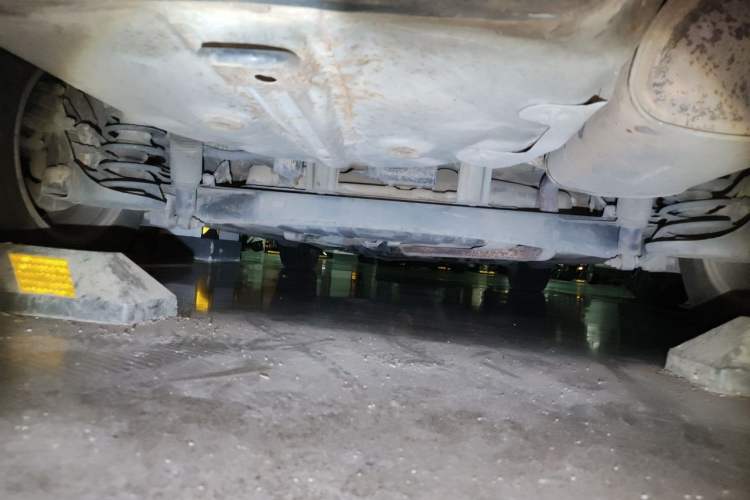 Used Hyundai Celesta 2011 1.6L Manual Luxury Model Chassis Rear