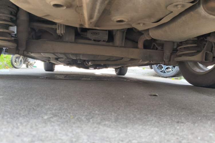 Used Hyundai Celesta 2011 1.6L Automatic Comfort Edition Chassis Rear