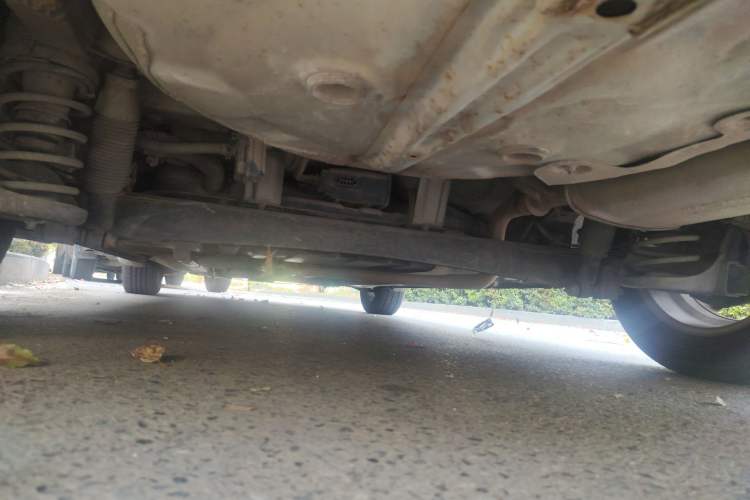 Used Hyundai Celesta 2011 1.6L Manual Comfort Edition Chassis Rear