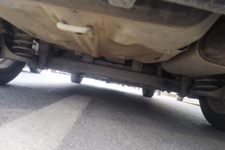 Used Hyundai Celesta 2011 1.6L Automatic Top-Tier Version Chassis Rear