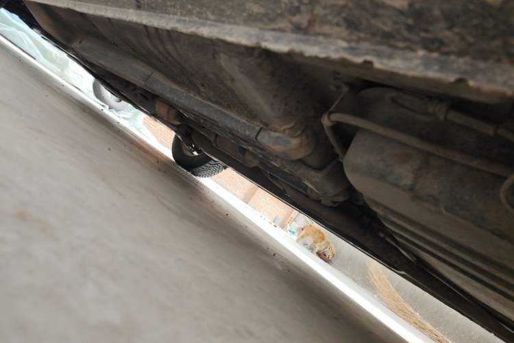 Used Hyundai Celesta 2011 1.6L Manual Luxury Model Chassis Rear Left