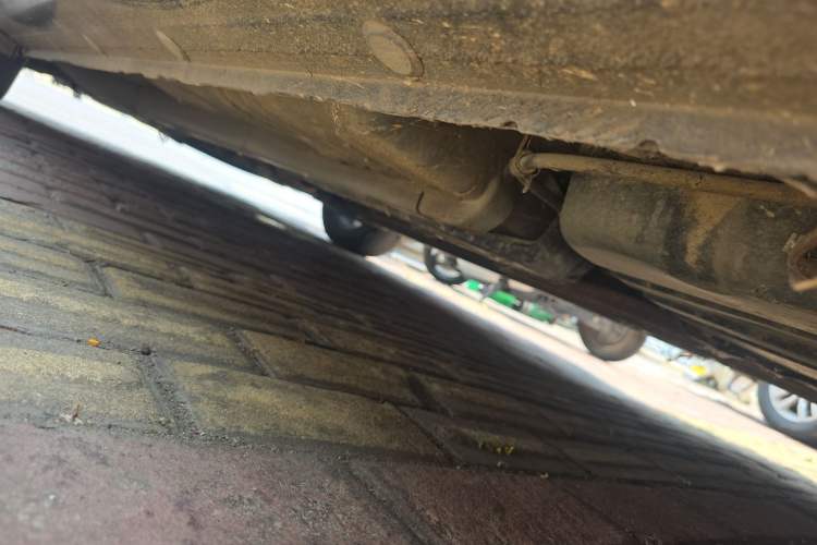 Used Hyundai Celesta 2011 1.6L Automatic Comfort Edition Chassis Rear Left