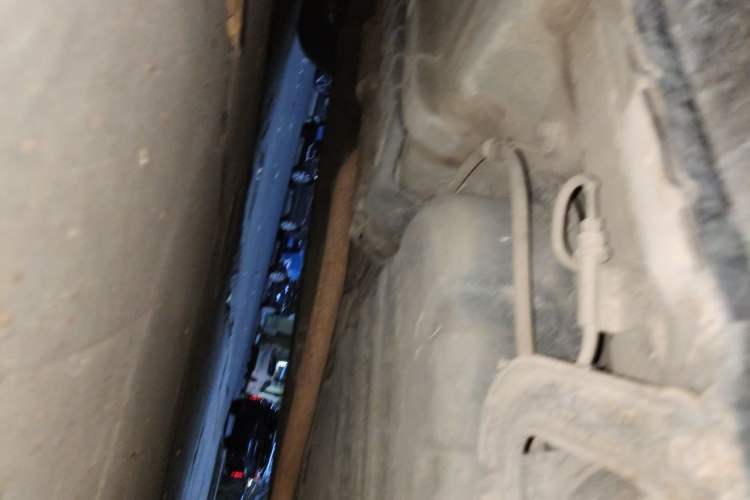 Used Hyundai Celesta 2011 1.6L Manual Comfort Edition Chassis Rear Left