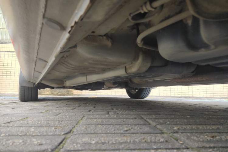 Used Hyundai Celesta 2011 1.6L Manual Comfort Edition Chassis Rear Left