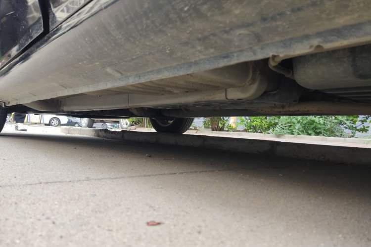 Used Hyundai Celesta 2011 1.6L Manual Comfort Edition Chassis Rear Left