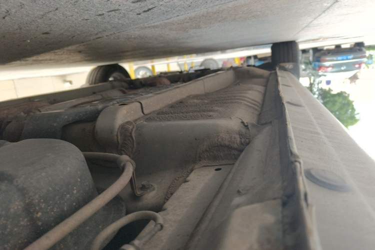 Used Hyundai Celesta 2011 1.6L Manual Comfort Edition Chassis Rear Left