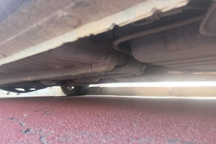 Used Hyundai Celesta 2011 1.6L Manual Comfort Edition Chassis Rear Left