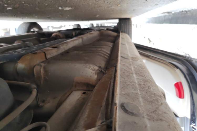 Used Hyundai Celesta 2011 1.6L Manual Comfort Edition Chassis Rear Left