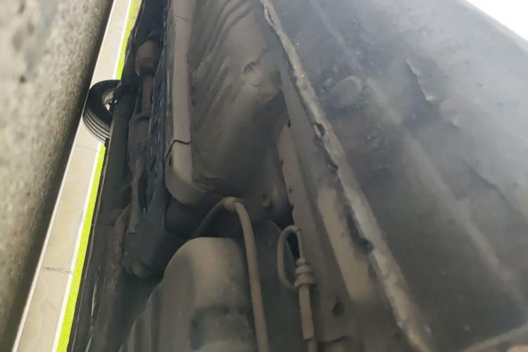 Used Hyundai Celesta 2011 1.6L Manual Comfort Edition Chassis Rear Left