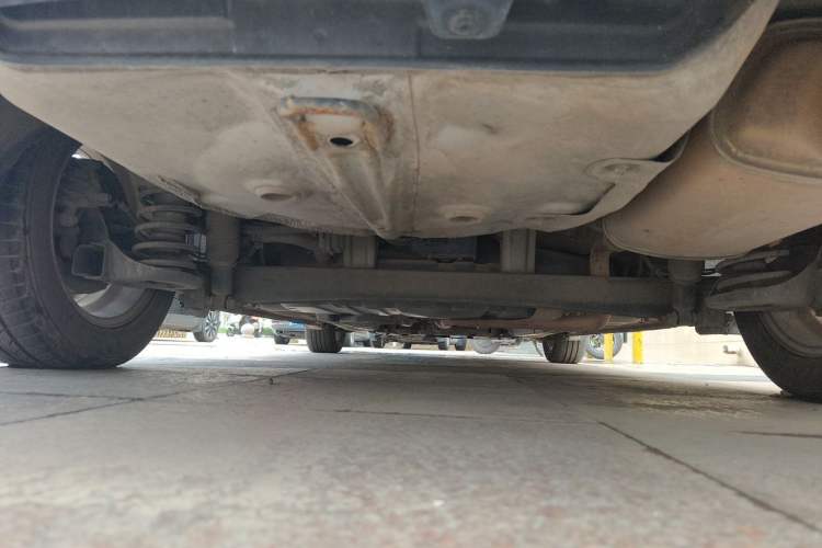 Used Hyundai Celesta 2011 1.6L Manual Comfort Edition Chassis Rear