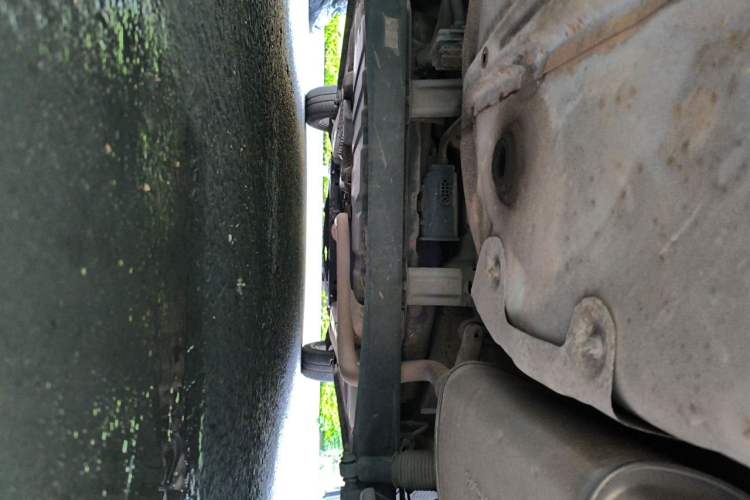 Used Hyundai Celesta 2011 1.6L Manual Comfort Edition Chassis Rear