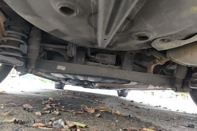 Used Hyundai Celesta 2011 1.6L Automatic Comfort Edition Chassis Rear
