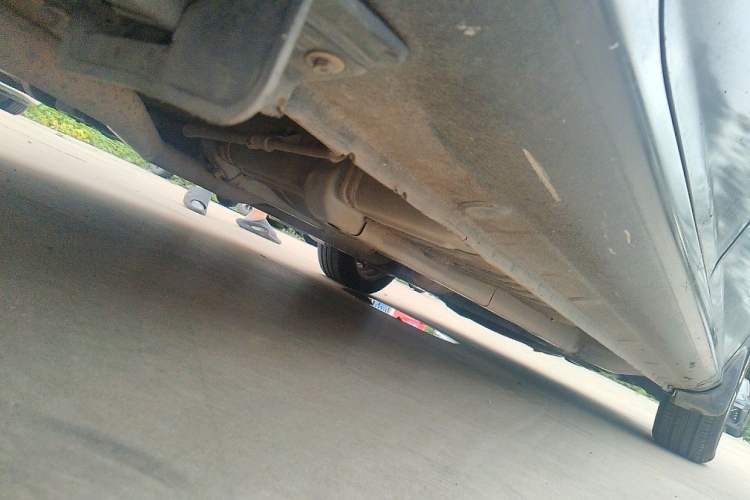 Used Hyundai Celesta 2011 1.6L Manual Comfort Edition Chassis Rear Right