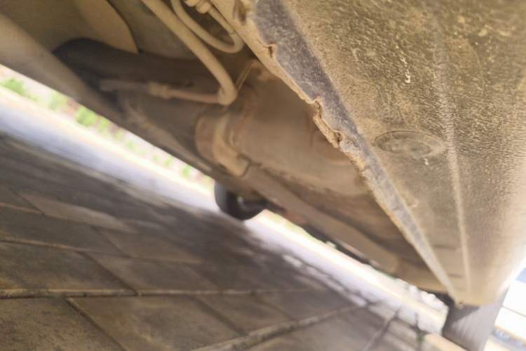 Used Hyundai Celesta 2011 1.6L Manual Comfort Edition Chassis Rear Right