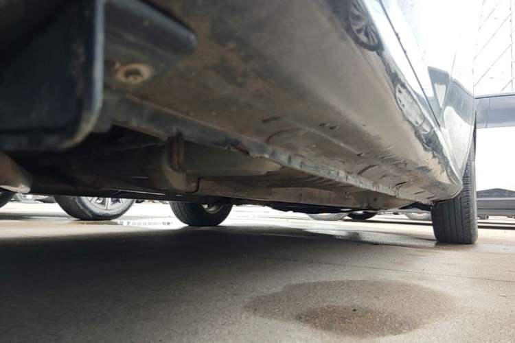 Used Hyundai Celesta 2011 1.6L Manual Comfort Edition Chassis Rear Right