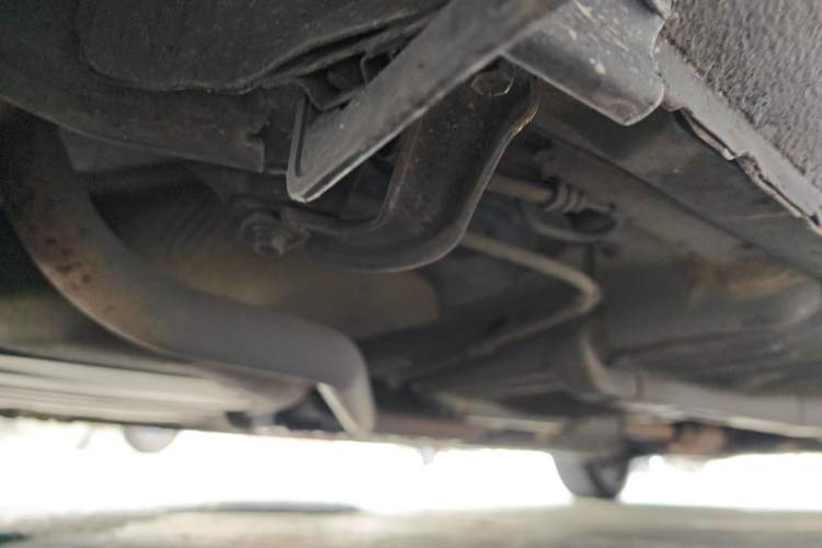 Used Hyundai Celesta 2011 1.6L Manual Comfort Edition Chassis Rear Right
