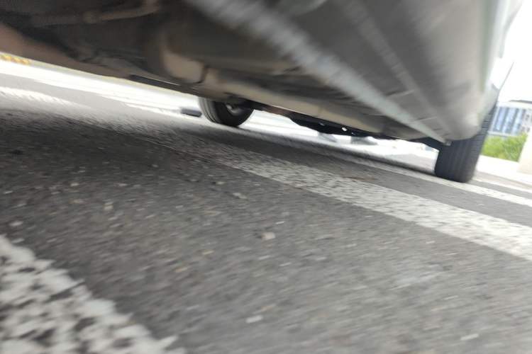 Used Hyundai Celesta 2011 1.6L Automatic Comfort Edition Chassis Rear Right