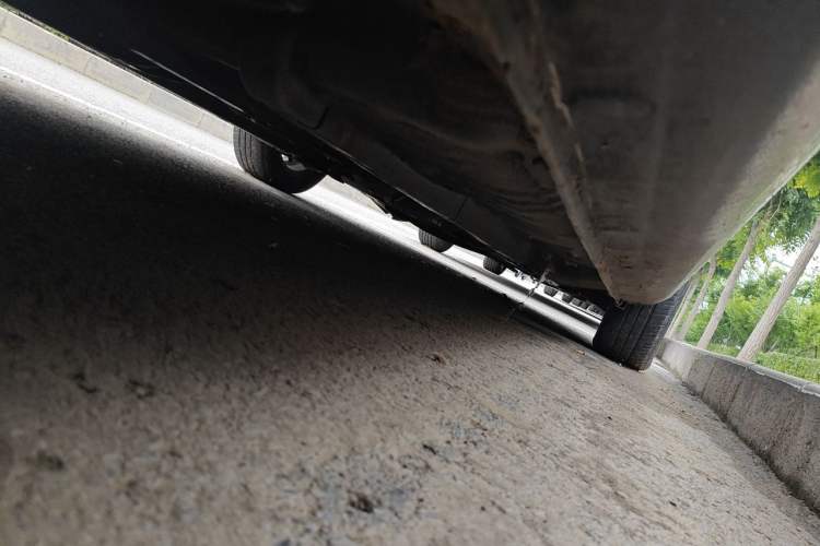 Used Hyundai Celesta 2011 1.6L Automatic Comfort Edition Chassis Rear Right