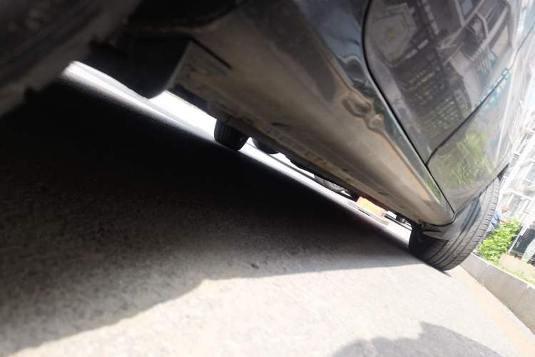 Used Hyundai Celesta 2011 1.6L Manual Comfort Edition Chassis Rear Right