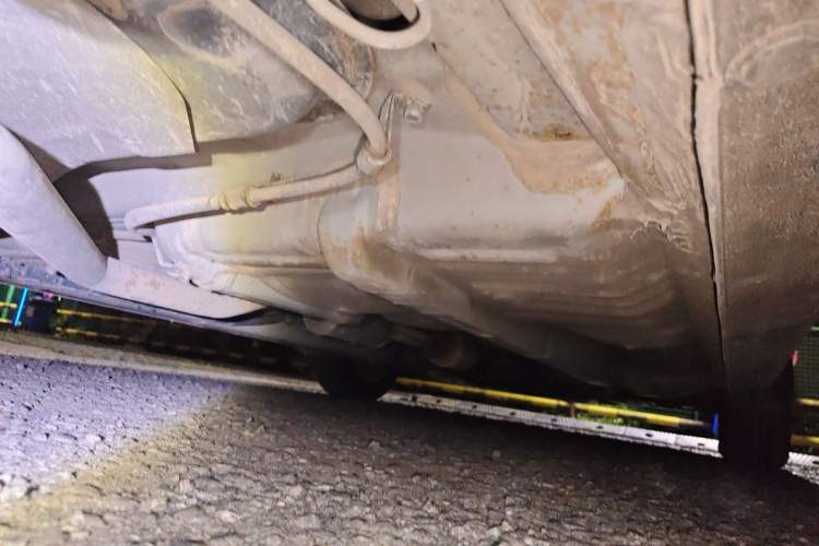 Used Hyundai Celesta 2011 1.6L Manual Comfort Edition Chassis Rear Right