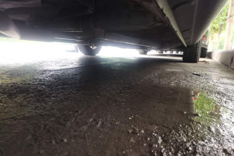 Used Hyundai Celesta 2011 1.6L Manual Comfort Edition Chassis Rear Right