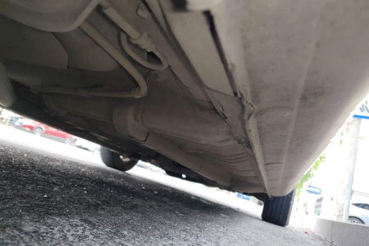 Used Hyundai Celesta 2011 1.6L Manual Comfort Edition Chassis Rear Right
