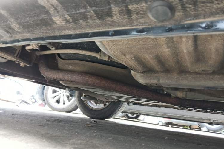 Used Hyundai Celesta 2011 1.6L Manual Comfort Edition Chassis Rear Right